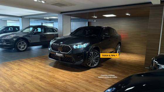BMW X2 2.0 TURBO GASOLINA XDRIVE20I M SPORT STEPTRONIC BMW X2 2.0 TURBO GASOLINA XDRIVE20I M SPORT STEPTRONIC